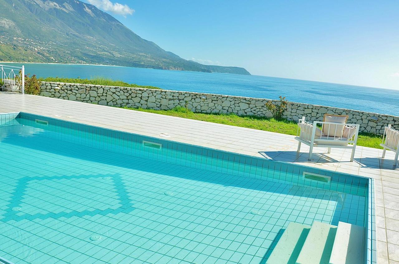 Seafront Villa Kefaloniaprivatevillas Trapezaki  Buitenkant foto