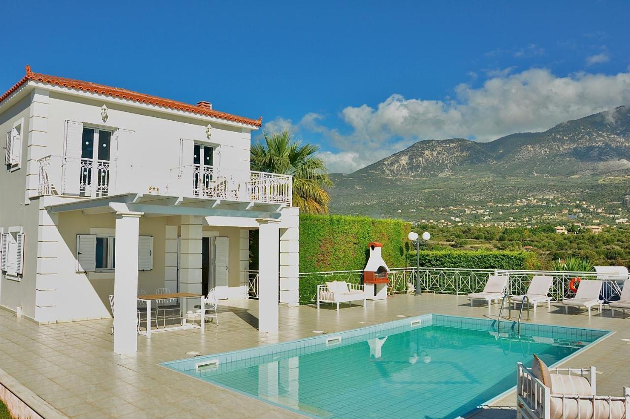 Seafront Villa Kefaloniaprivatevillas Trapezaki  Buitenkant foto
